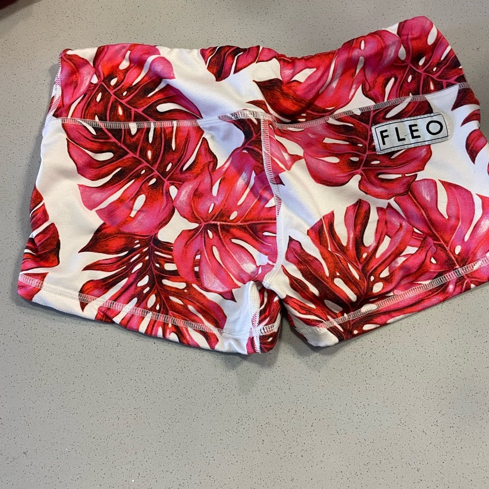 Fleo shorts